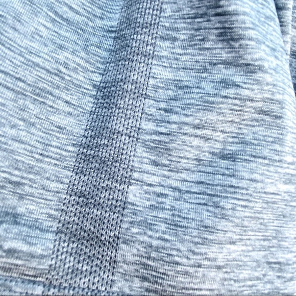 Uniqlo Running Men’s Shorts - Picture 3 of 5